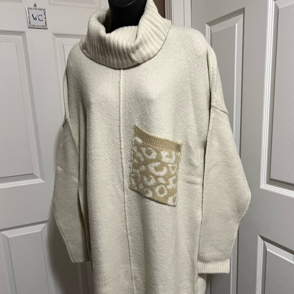 NWT Design Lab Ladies XL Beige Turtleneck Sweater Dress - Picture 3 of 16